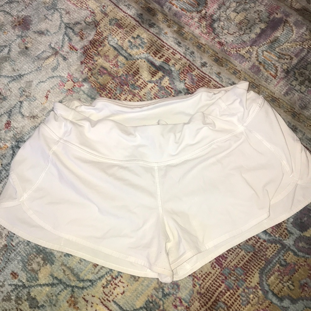 LULULEMON SHORTS 🌟🌟🌟